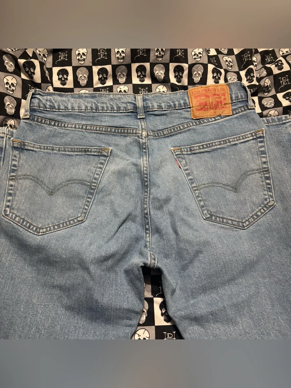 Levi’s Men’s Light Wash Denim Jeans